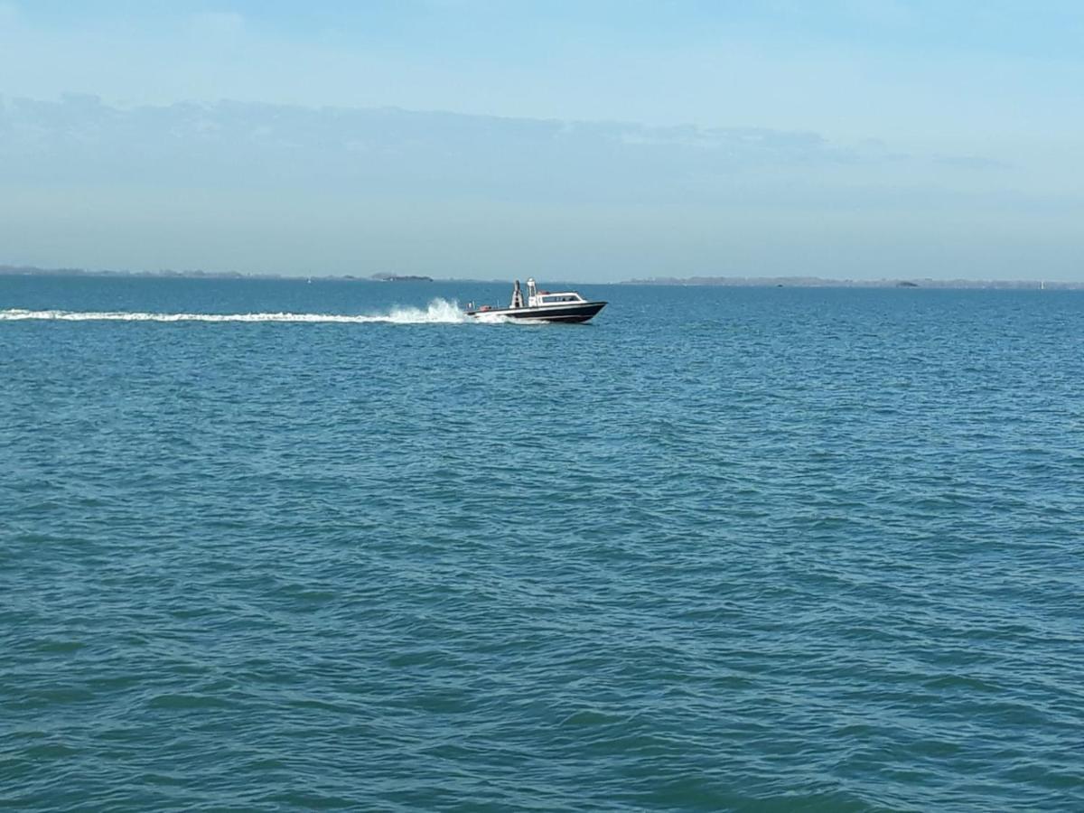 Villamamaeli Lido di Venezia Luaran gambar
